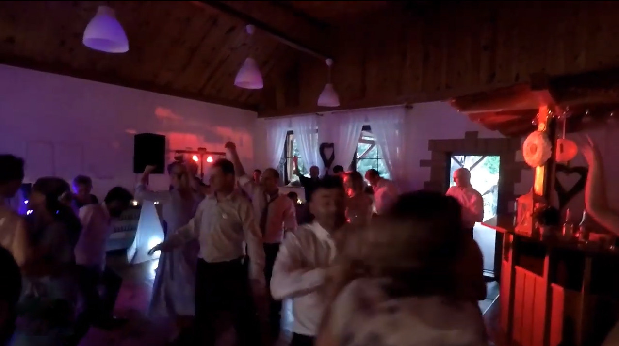 Fantastická svatební party Dominiky a Jirky